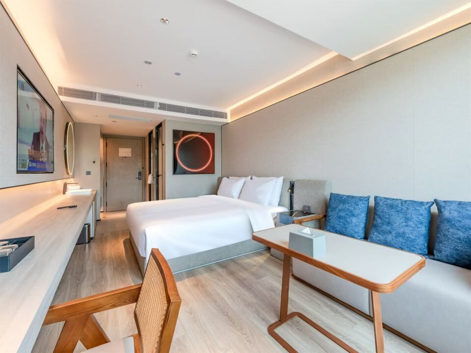 Superior Double Room Single Use, Non Smoking, Housekeeping | Desk, laptop workspace, blackout drapes, soundproofing