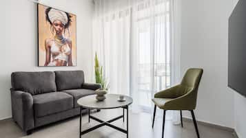 Studio Deluks (301) | Area keluarga | Smart TV, Netflix, dan layanan streaming
