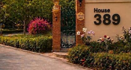 House 389-A Quiet Home Above the Valley in the City