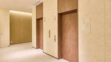 Elevator