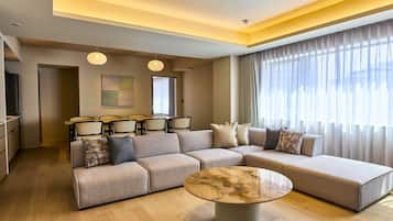 Departamento básico, para no fumadores, cocina (A, 4 double beds, 98 sqm) | Área de sala de estar