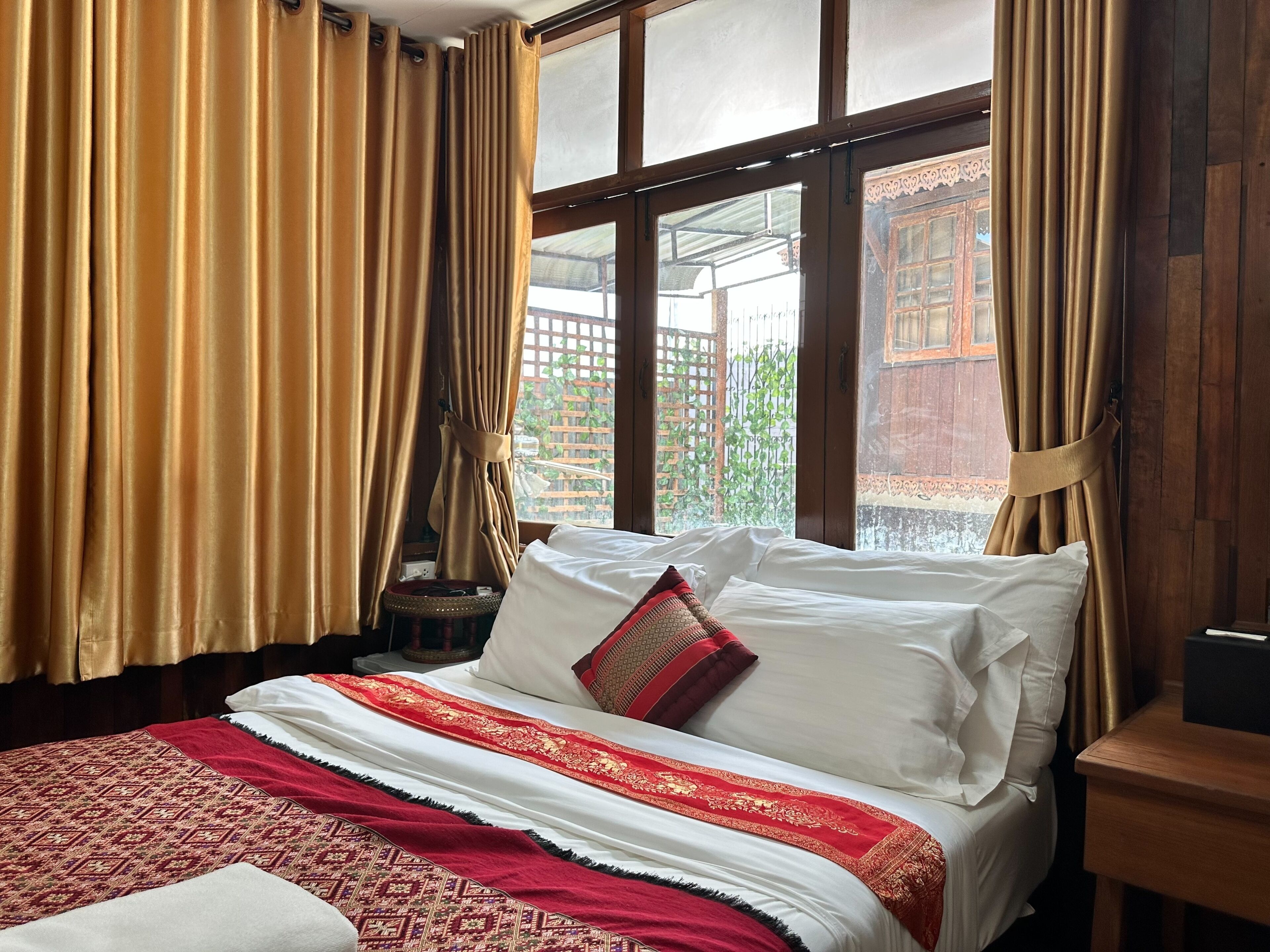 Standard Double Room | Free WiFi, bed sheets