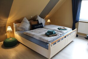 Room - Vrbo Property (Ochtersum)