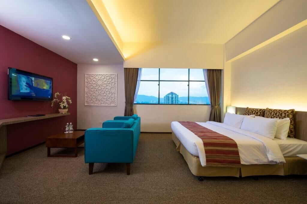 Suite junior, vista a la alberca | Tabla de planchar con plancha y wifi gratis 