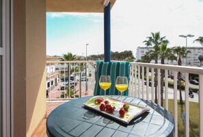 Outdoor dining - Lentiscares 213 by At Home Costa del Sol (Torrox Costa)