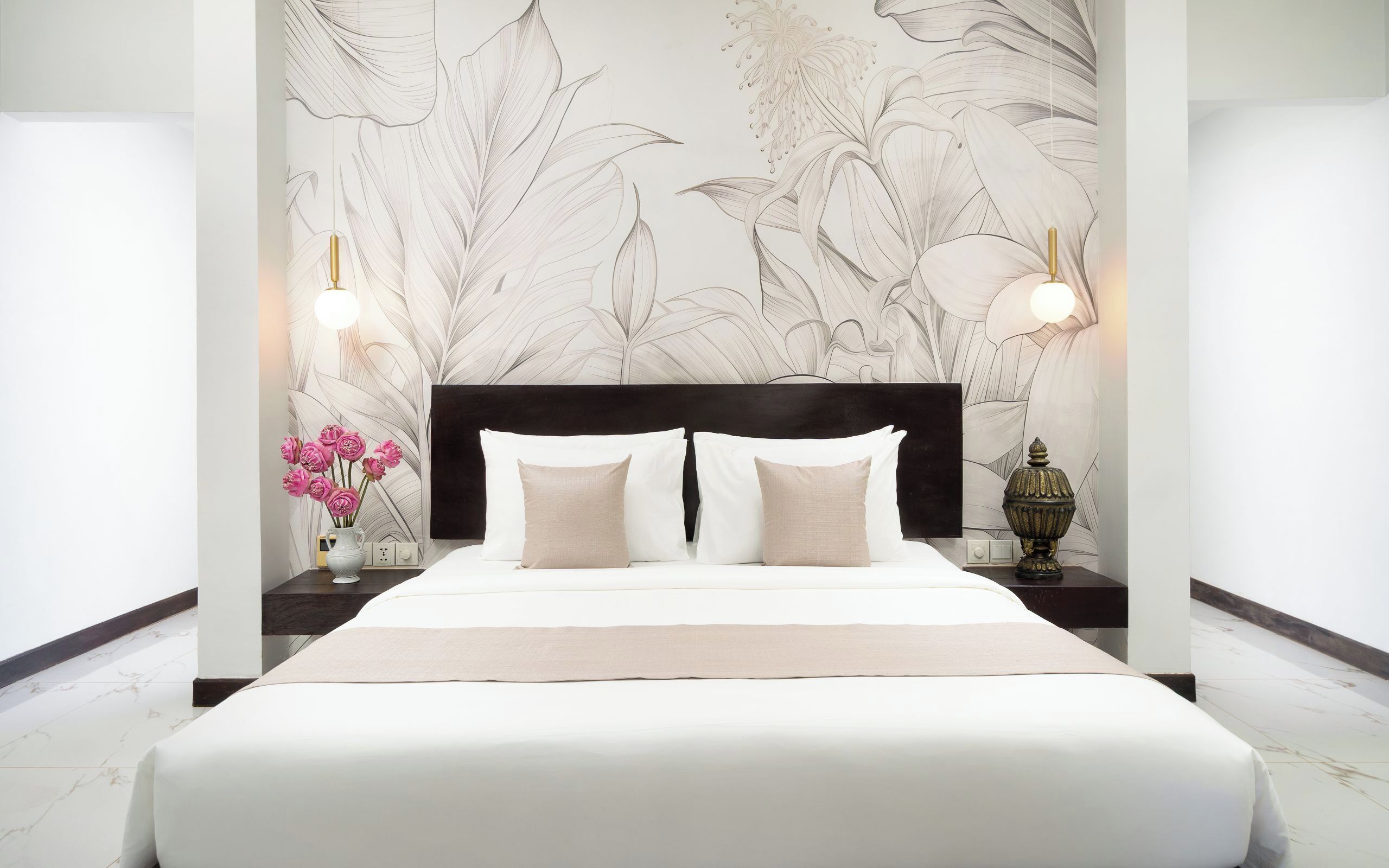 Villa with Private Pool | In-room safe, desk, laptop workspace, iron/ironing board