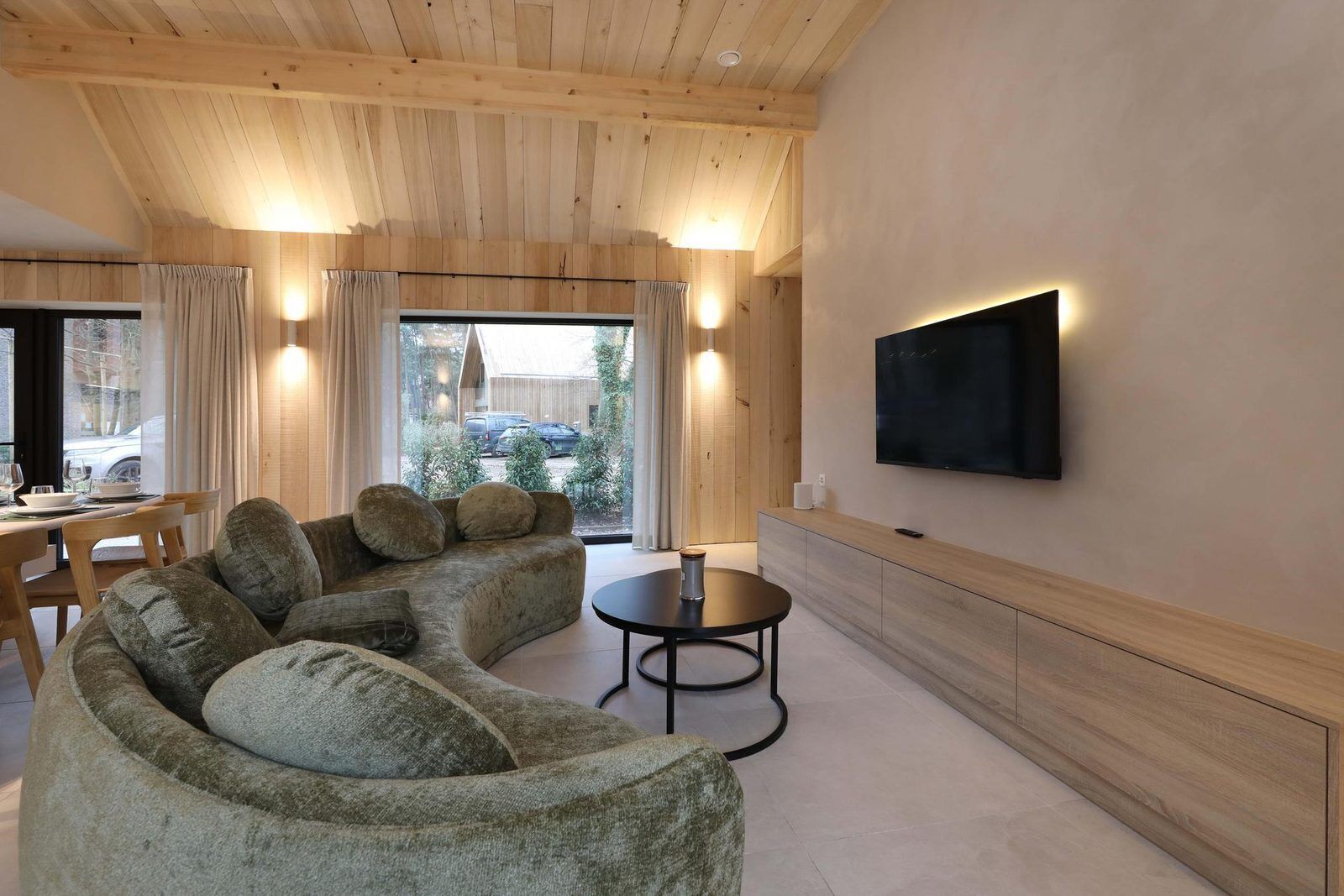 Woodz Lodges - Villa Lodge Met Jacuzzi | 8p - Zonhoven