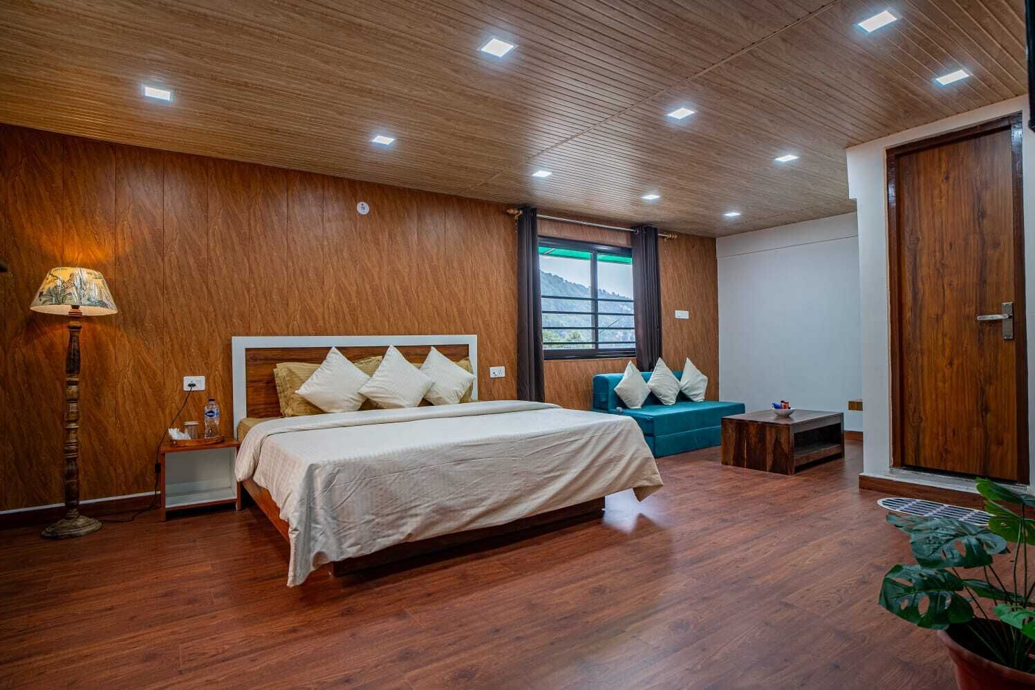 Double Room | Free WiFi
