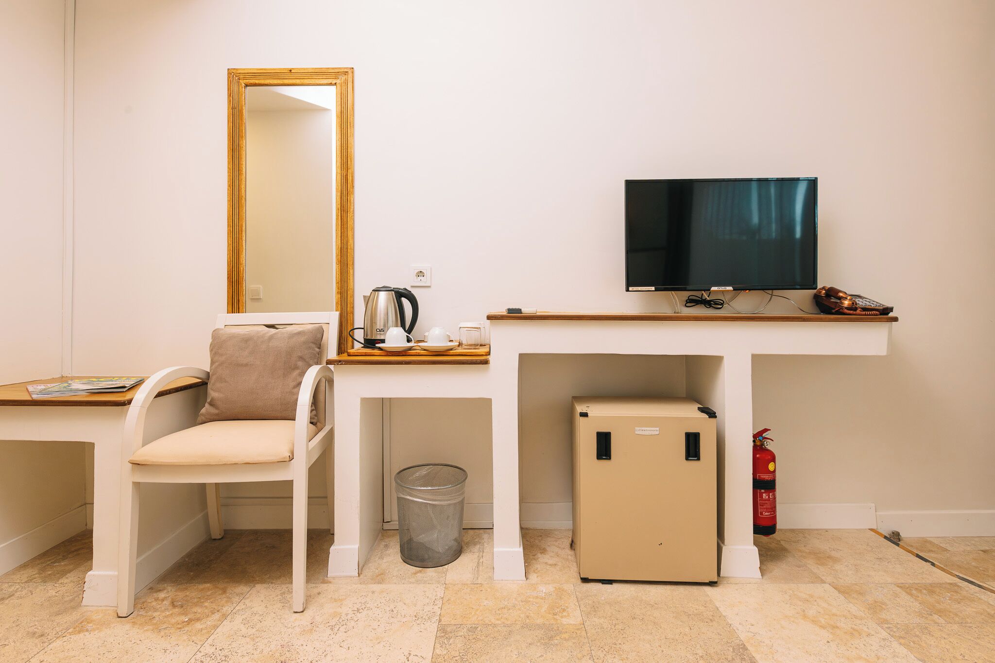 Basic Double Room | Interior