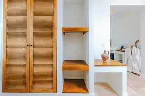 Suite Deluxe, vista al mar | Interior