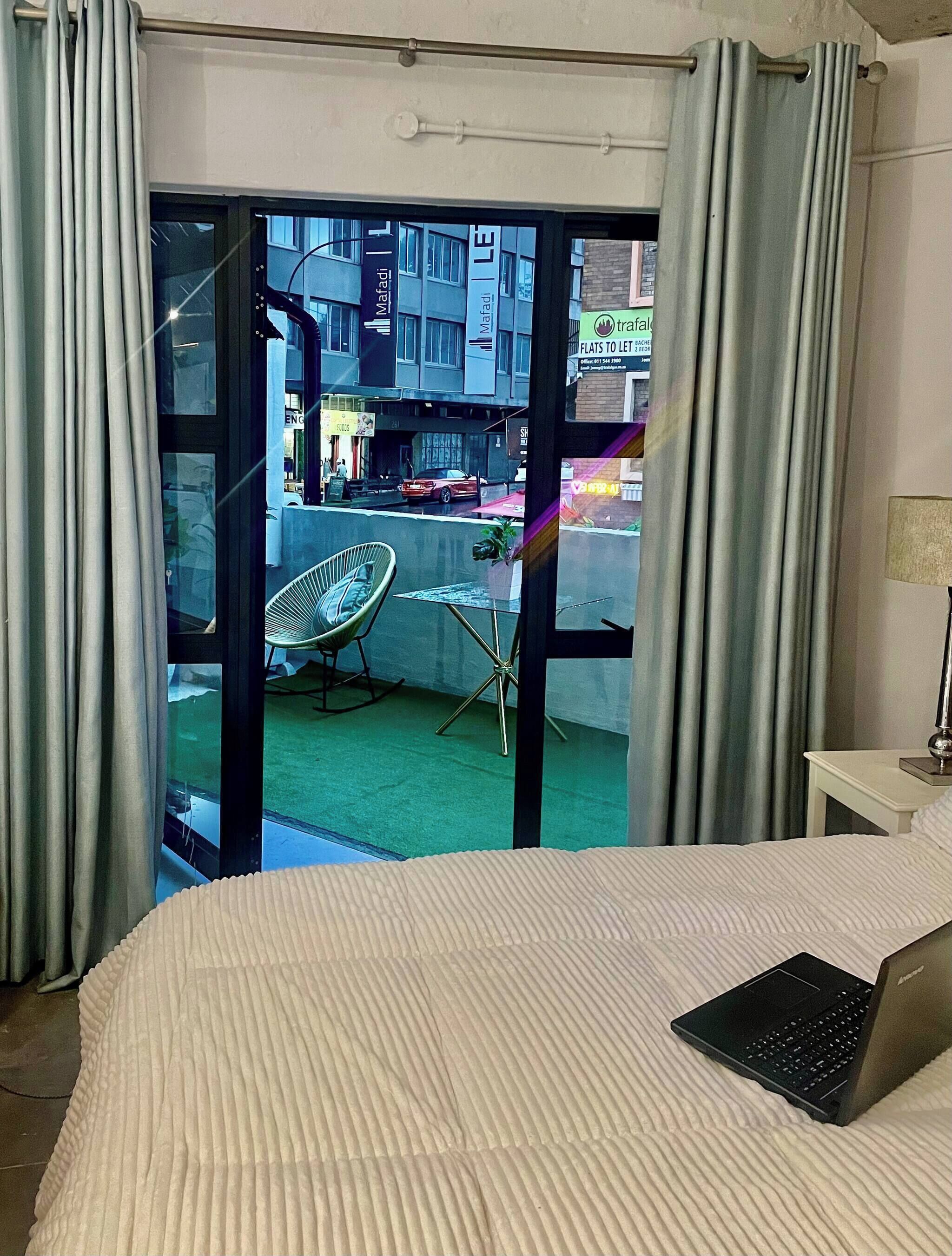 1 bedroom, iron/ironing board, internet, bed sheets