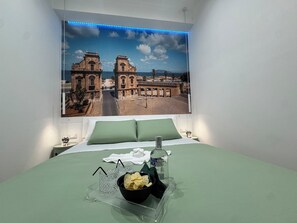 Room - Vrbo Property (Palermo)