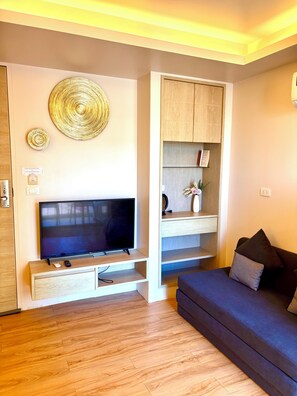 TV - Breezy Studio Aonang (Ao Nang)