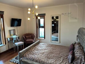 Iron/ironing board, Internet, bed sheets, wheelchair access - Luxury Apartment, near Beach&Golf (Amora)