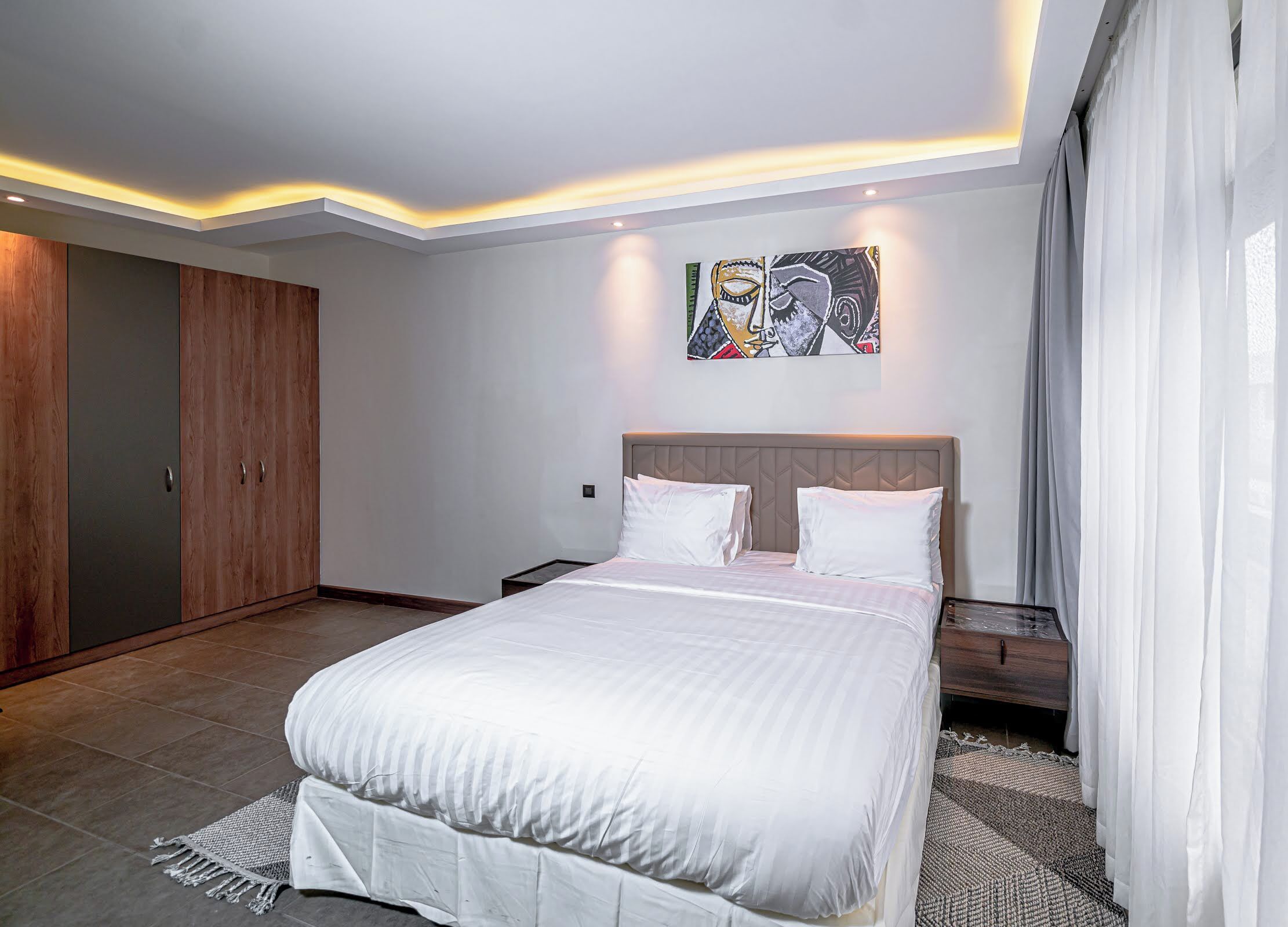 Apartment, 2 Schlafzimmer, Blick auf den Innenhof | Zimmersafe, kostenloses WLAN
