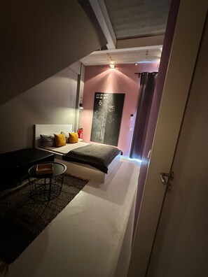 Room - Vrbo Property (Sarstedt)