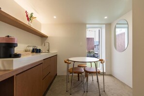Luksus-suite - balkon - byudsigt | Spiseområde