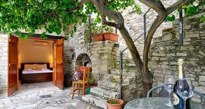 3-bedroom villa in lovely Kato Lefkara with AC