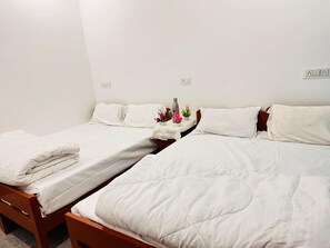Deluxe Quadruple Room - Omji Niwas - Kandar (Tiloth)