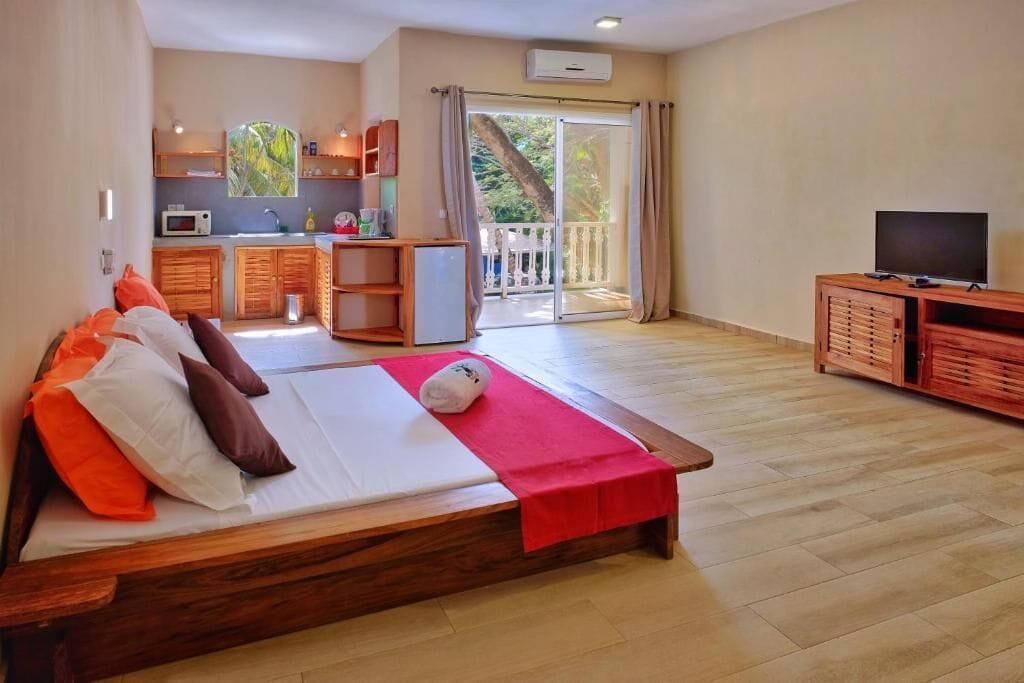 Coffres-forts dans les chambres, chambres insonorisées, Wi-Fi gratuit