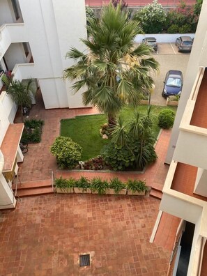Property grounds - Apartment with parking 2 minutes away on Cambrils Beach (Cambrils)