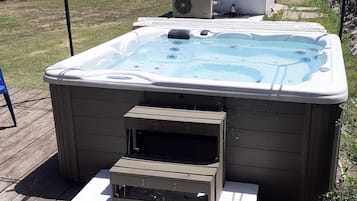 Outdoor spabad