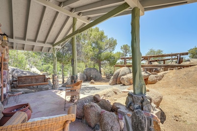 'Inn the Boulders' Peaceful Yarnell Escape