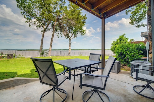 Double-Decker View of Grand Lake! Modern Townhome
