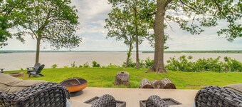 Water-View Patio, Near Golf! Port Duncan Retreat
