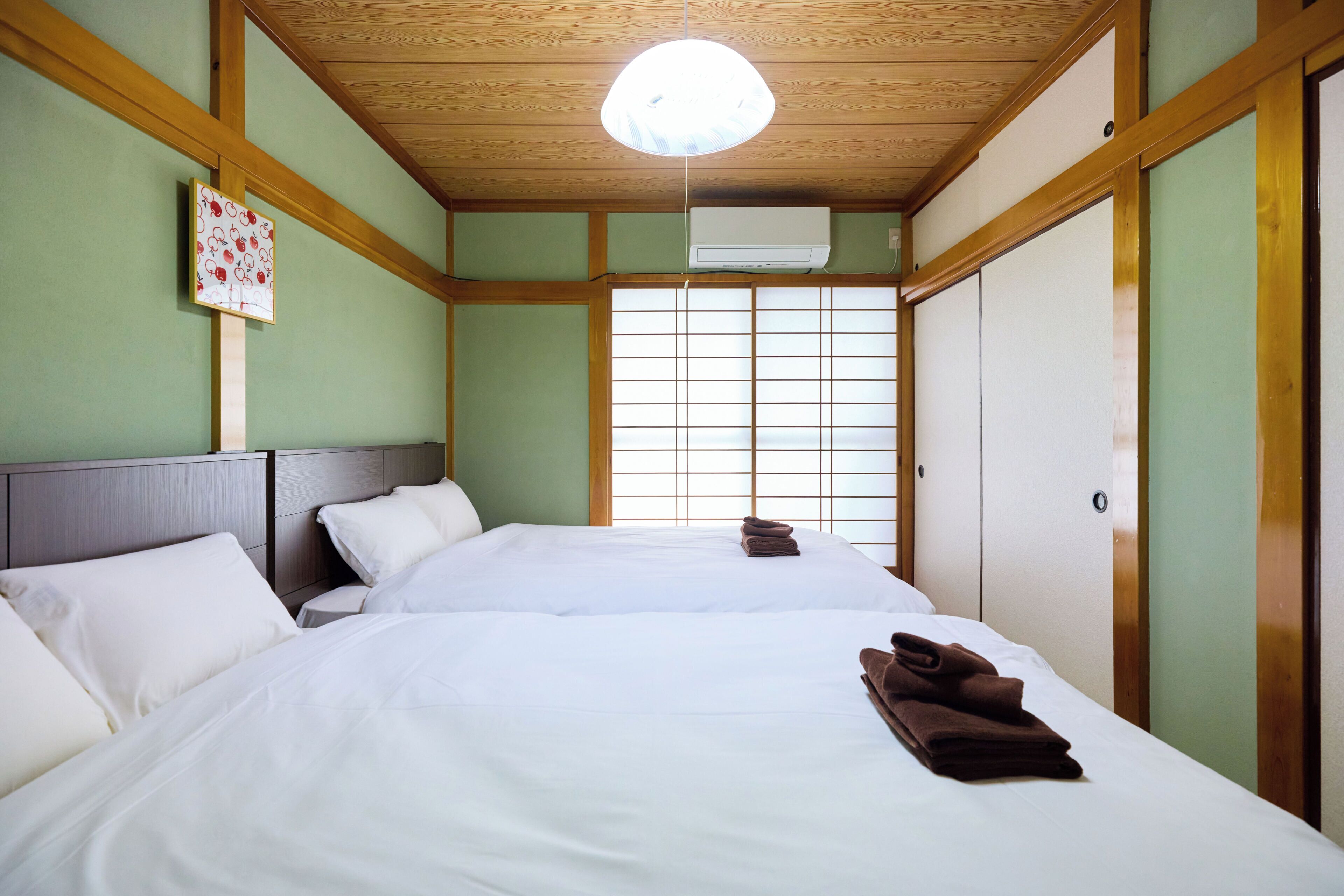 Family House, 2 Bedrooms, Non Smoking | Blackout drapes, free WiFi