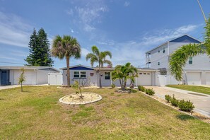 Exterior - Canal-Front Oasis in Hudson: Patio + Private Dock! (Hudson)