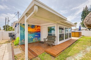 Terrace/patio - Canal-Front Oasis in Hudson: Patio + Private Dock! (Hudson)