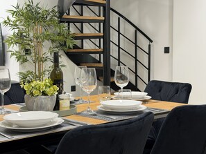Hus – deluxe, sjøutsikt | Spiseområde
