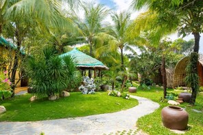 Property grounds - HOIANAM VILLAGE (Da Nang)