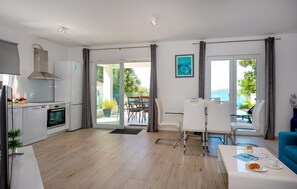 Interior - Lovely home in Zaboric with private swimming pool, can be inside or outside (Zaboric)