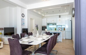 Dining - Lovely home in Zaboric with private swimming pool, can be inside or outside (Zaboric)