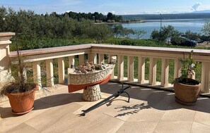 Terrace/patio - Beautiful apartment in Raslina with WiFi (Raslina)