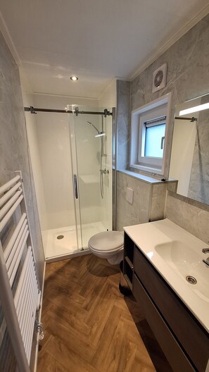 Shower - De Wiltzangh - Groeneborg lodge | 5 p (Ruinen)
