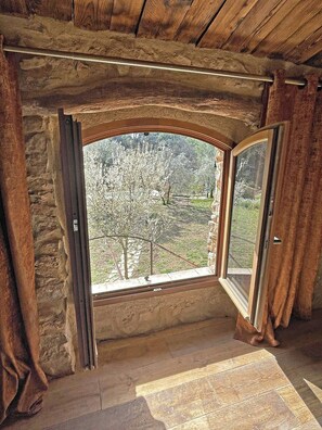Interior - Historic sheepfold in the heart of Provence (Lorgues)