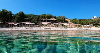 Sea View Kallisto - Mastiha Grove Suite, Chios