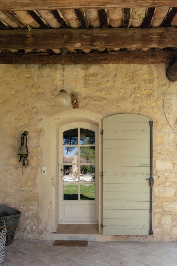 Exterior detail