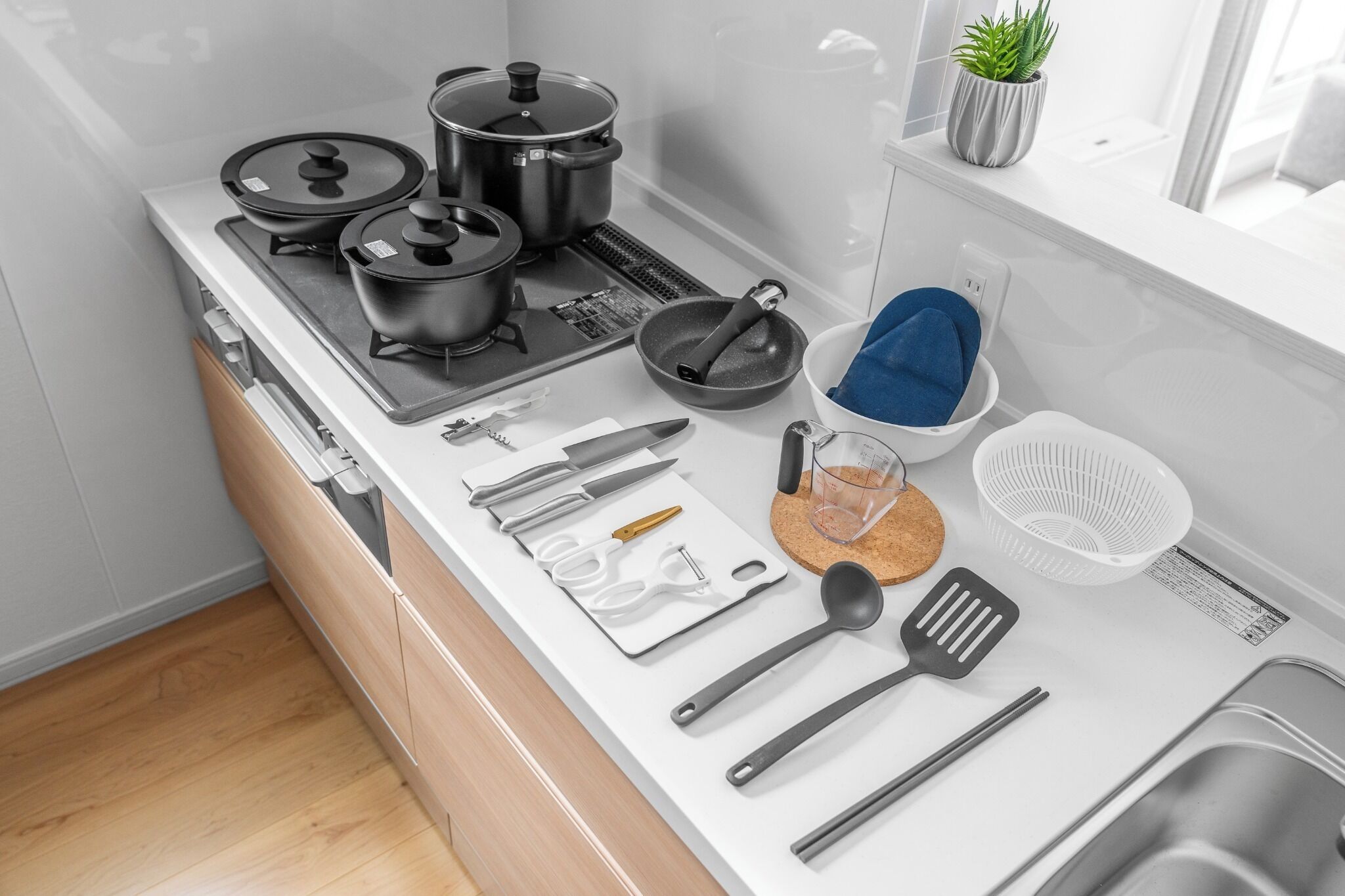 雪櫃、微波爐、爐具、廚房用具/餐具/器皿