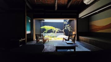 內部