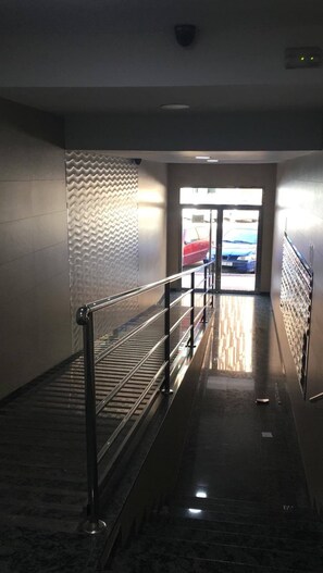 Interior - AVE station at 10 min walking - Sostoa Apartment (Málaga)
