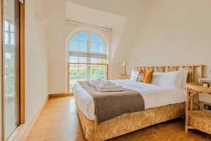 1 soverom, strykejern/-brett, wi-fi og sengetøy