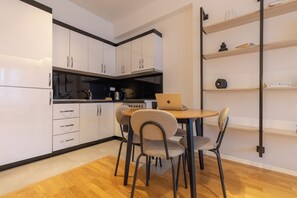 Ảnh chưa phân loại, 3 trong số 118 ảnh, nút