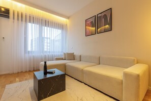 Ảnh chưa phân loại, 5 trong số 118 ảnh, nút