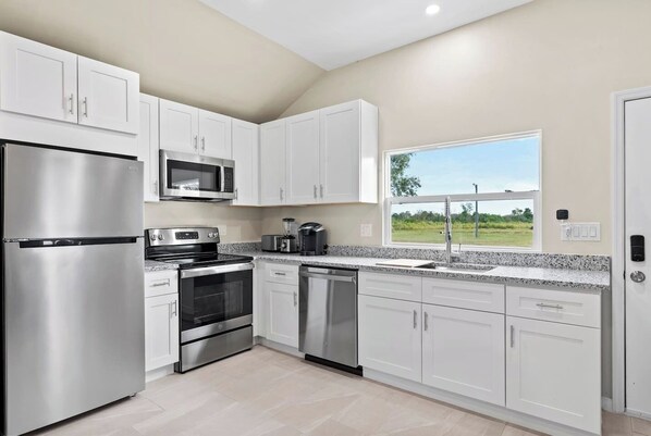 Private kitchen - Manasota Key Beach | Sleeps 8 on 9.5 Acres (Englewood)