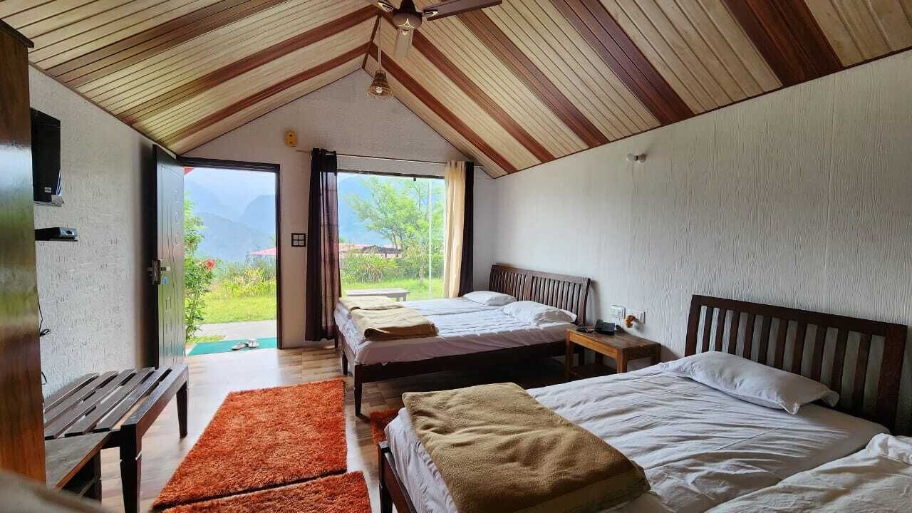 Deluxe Quadruple Room, Mountain View | Premium bedding, down duvets, memory-foam beds, individually decorated