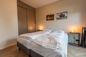 Wifi gratis y ropa de cama 